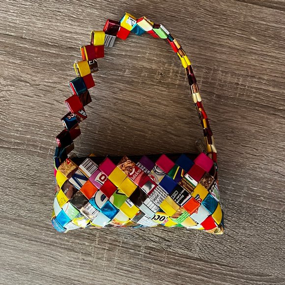 Adorable Vintage Retro Recycled Mexican Candy Wrapper Mini Purse Bag - Picture 2 of 4